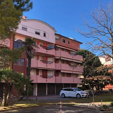 Viale Del Sole Grado